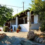 Studios Marfo * Batsi