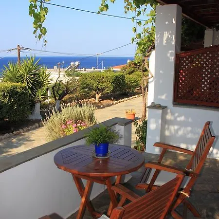 Apartment Marfo Batsi (Andros)